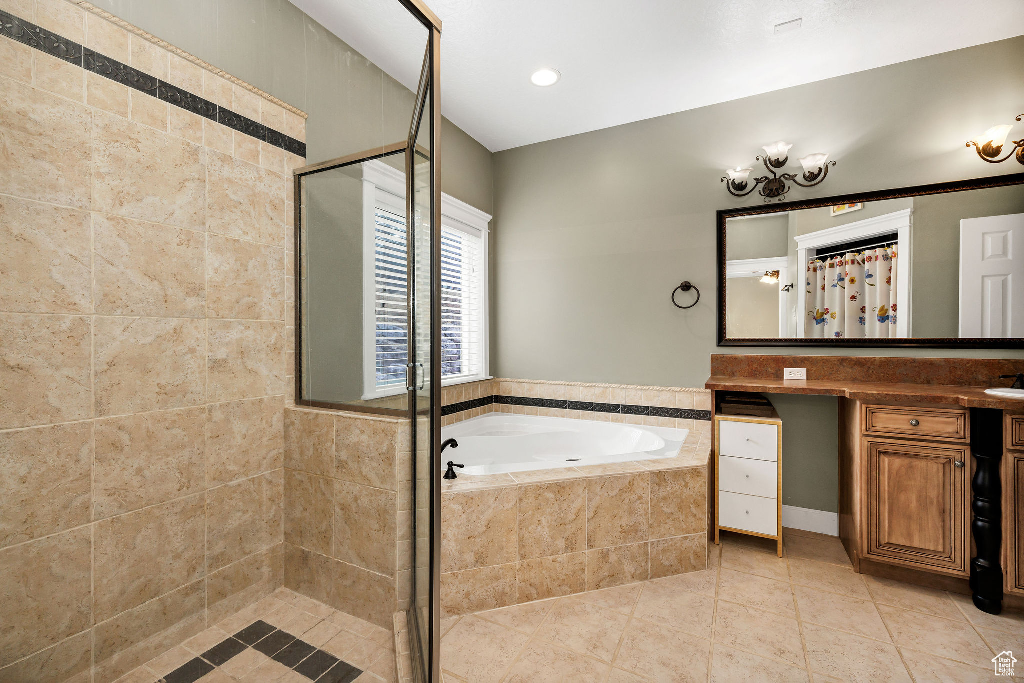 240 BUGLE WAY
