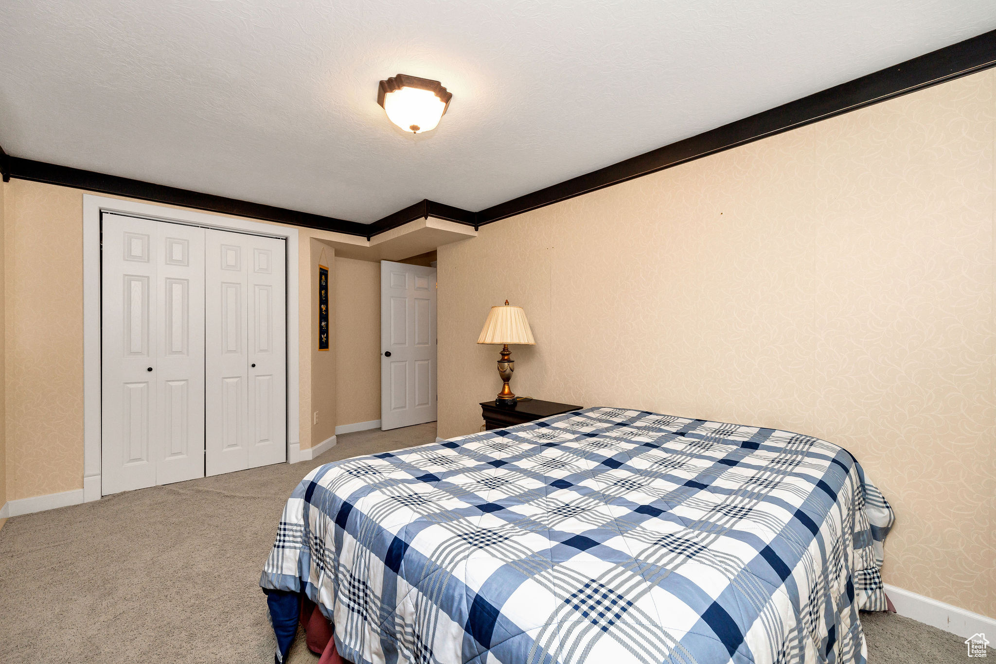 240 BUGLE WAY