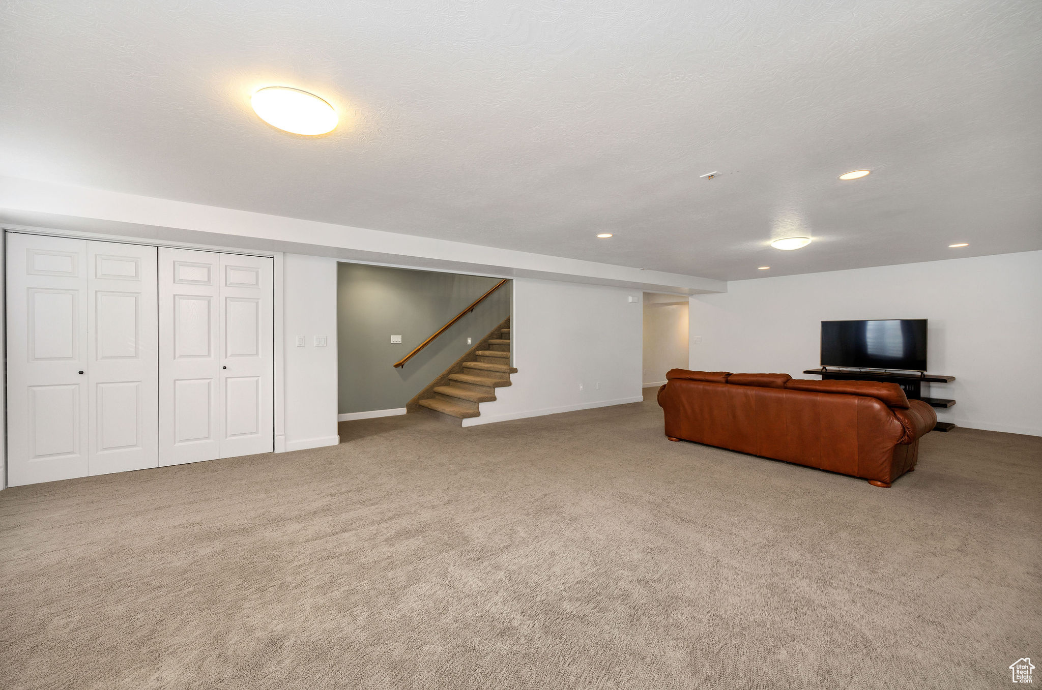 240 BUGLE WAY