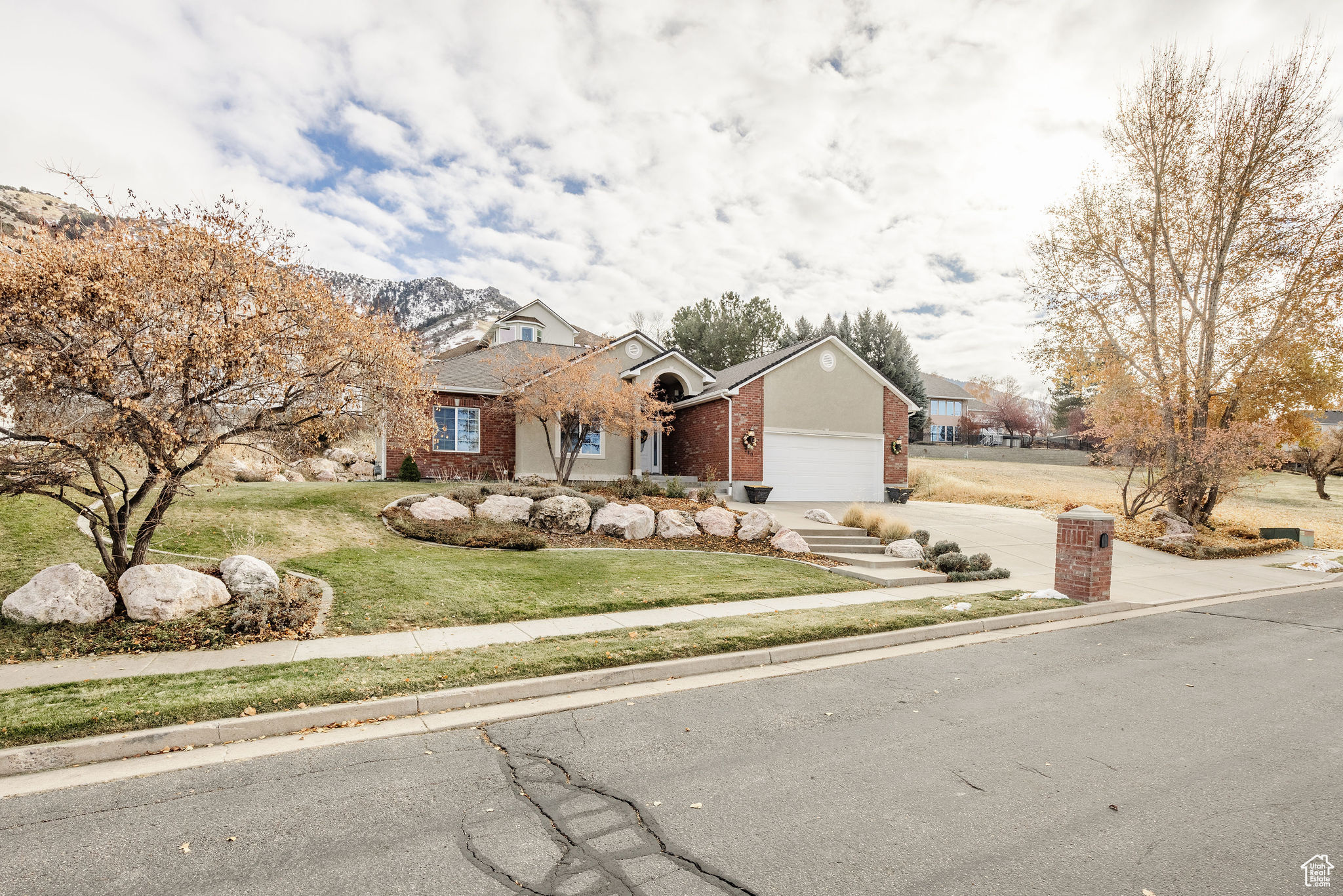 240 BUGLE WAY