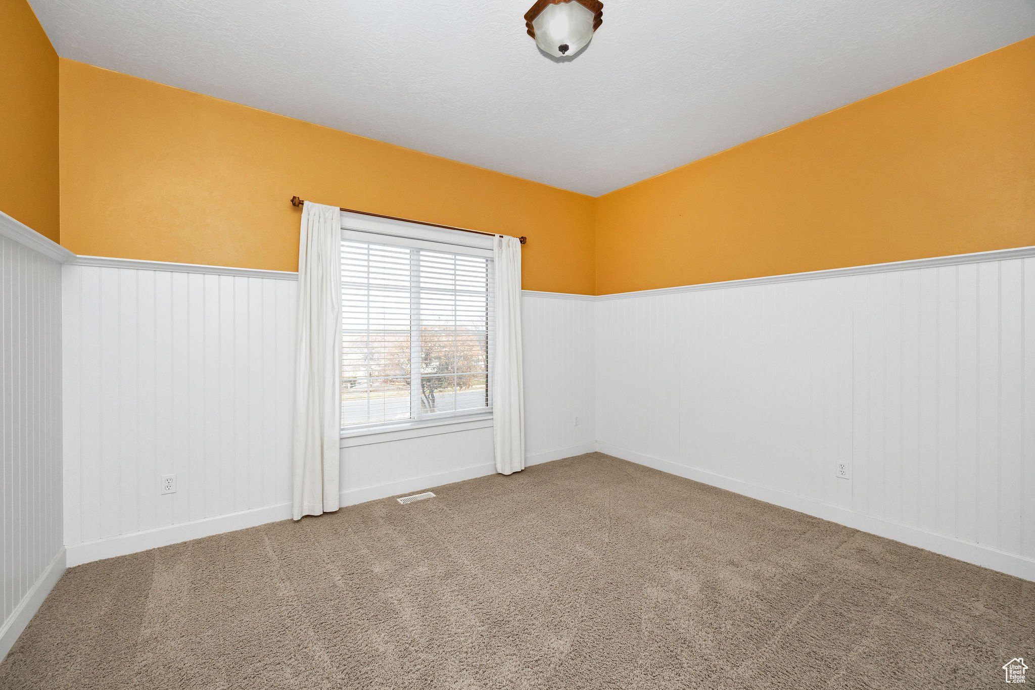 240 BUGLE WAY