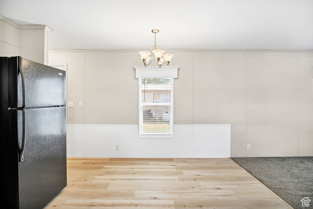 4 N SUNSET LN