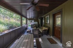 705 N LOCHWOOD VW