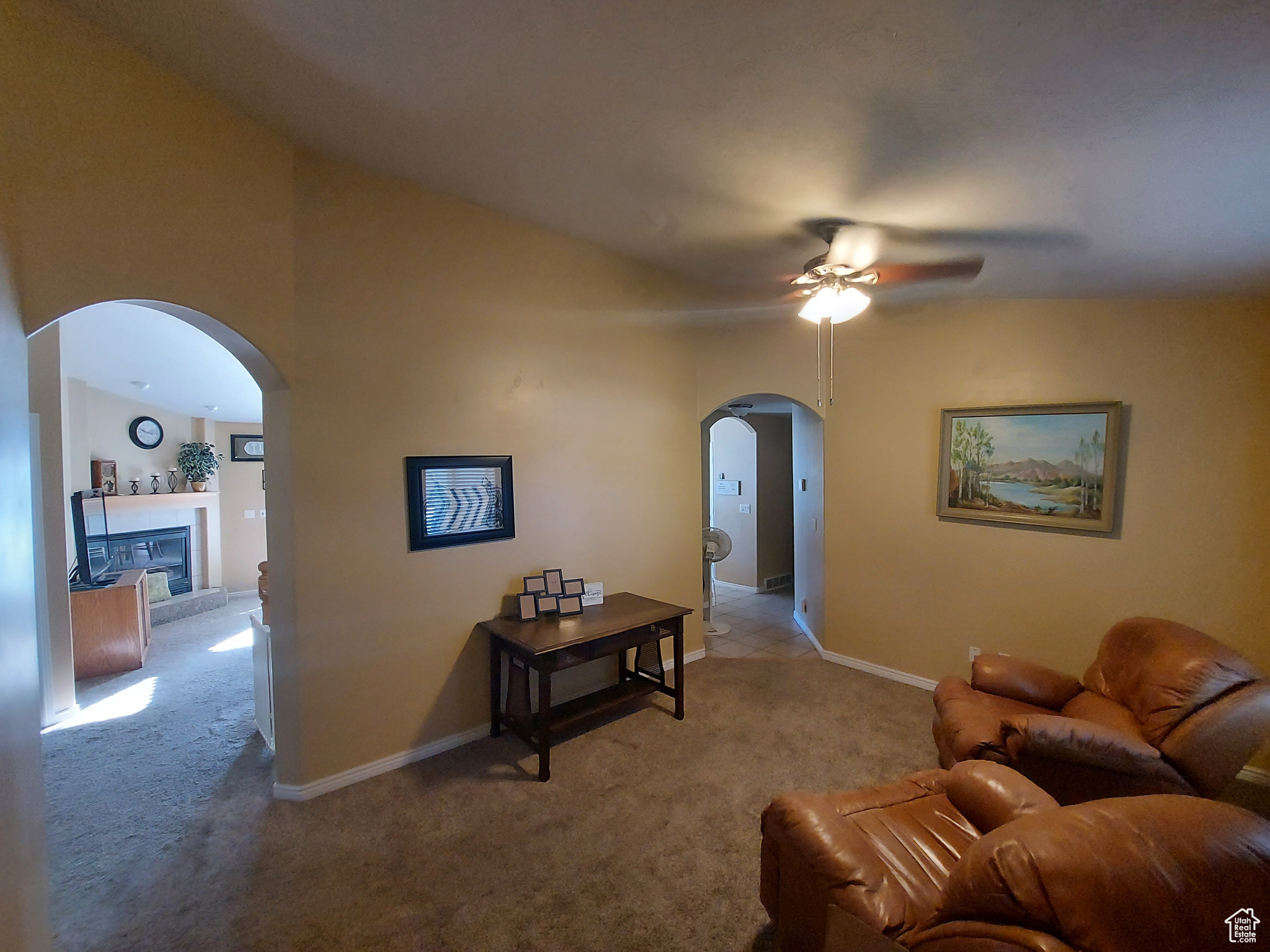 3219 S HUNTER FARM WAY