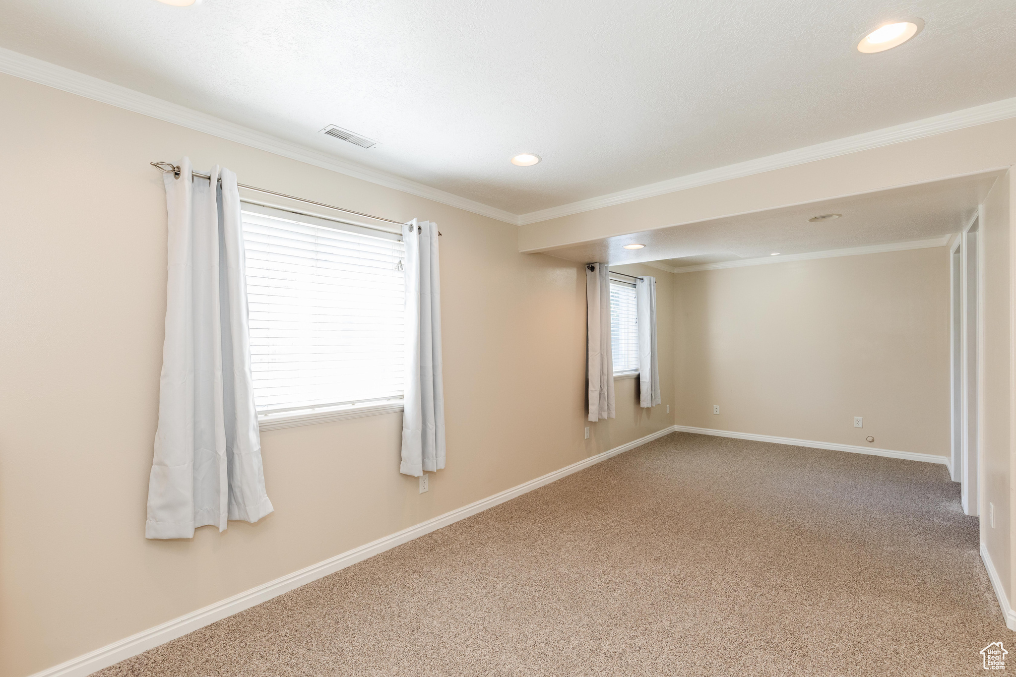 80 E 1370 SOUTH PL