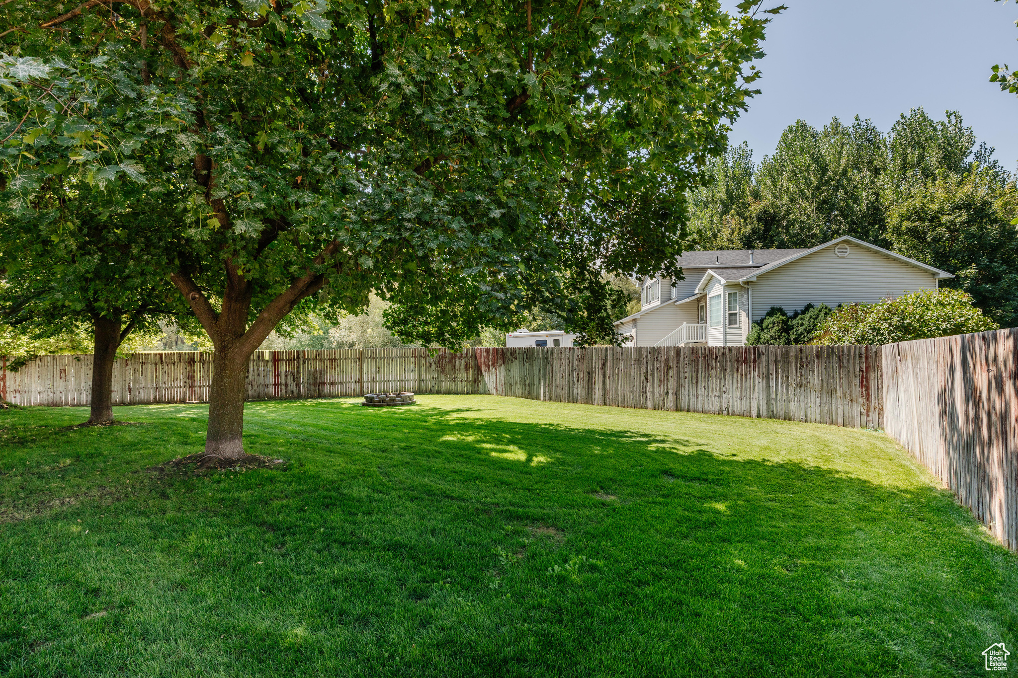 80 E 1370 SOUTH PL