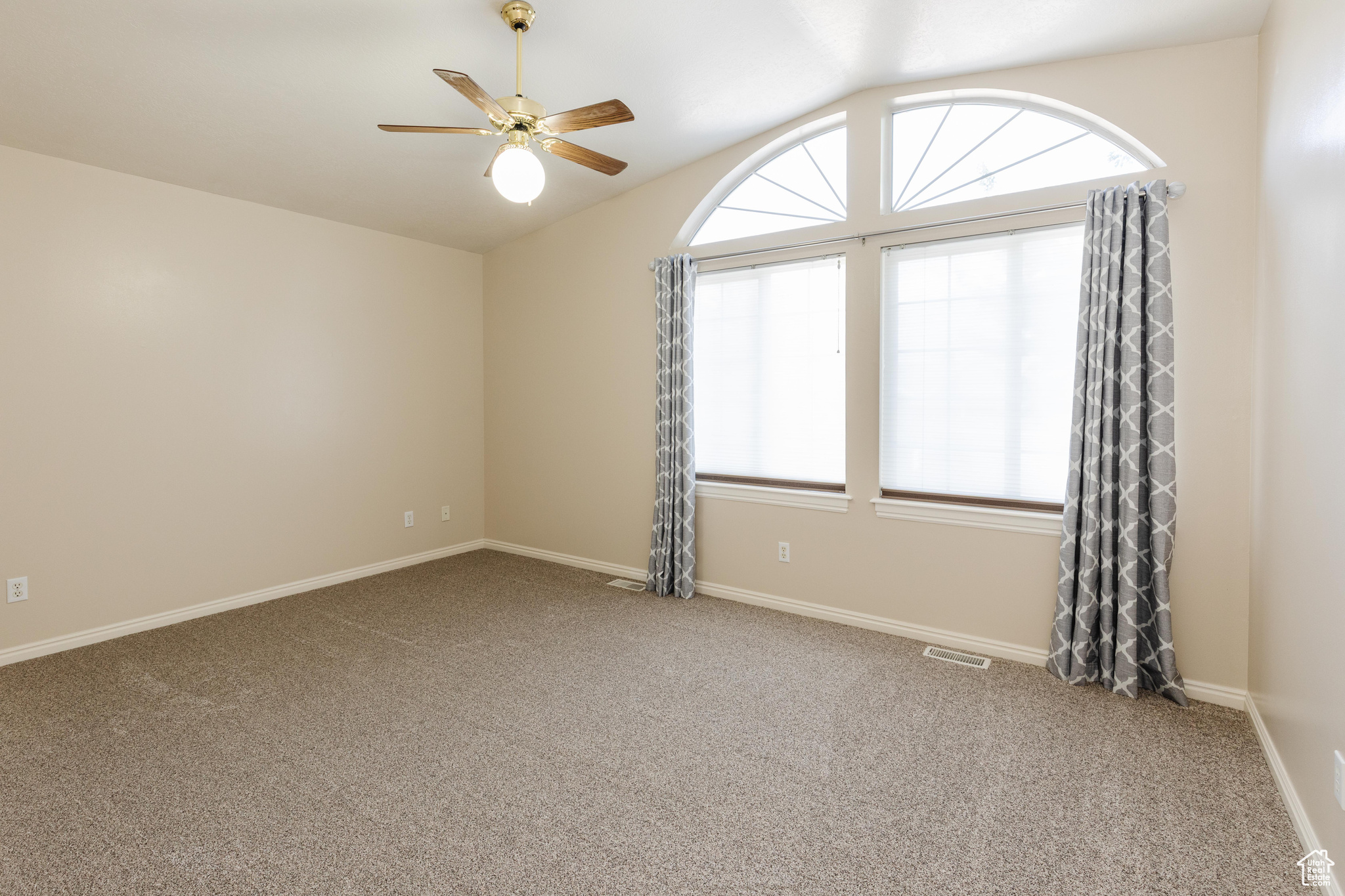 80 E 1370 SOUTH PL