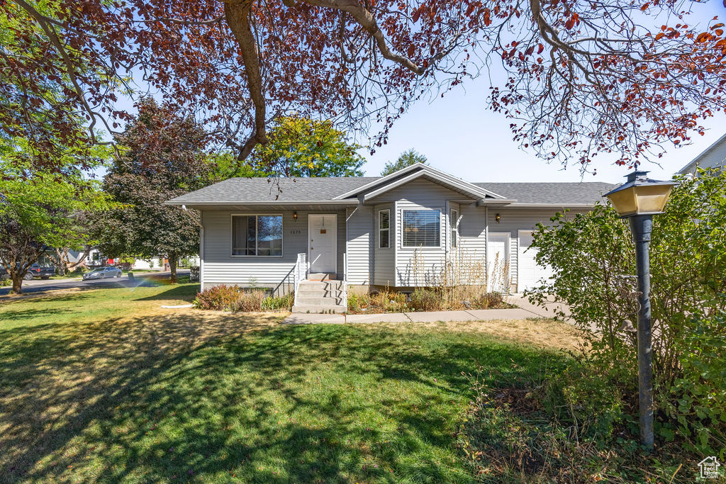 1279 E EASTRIDGE DR