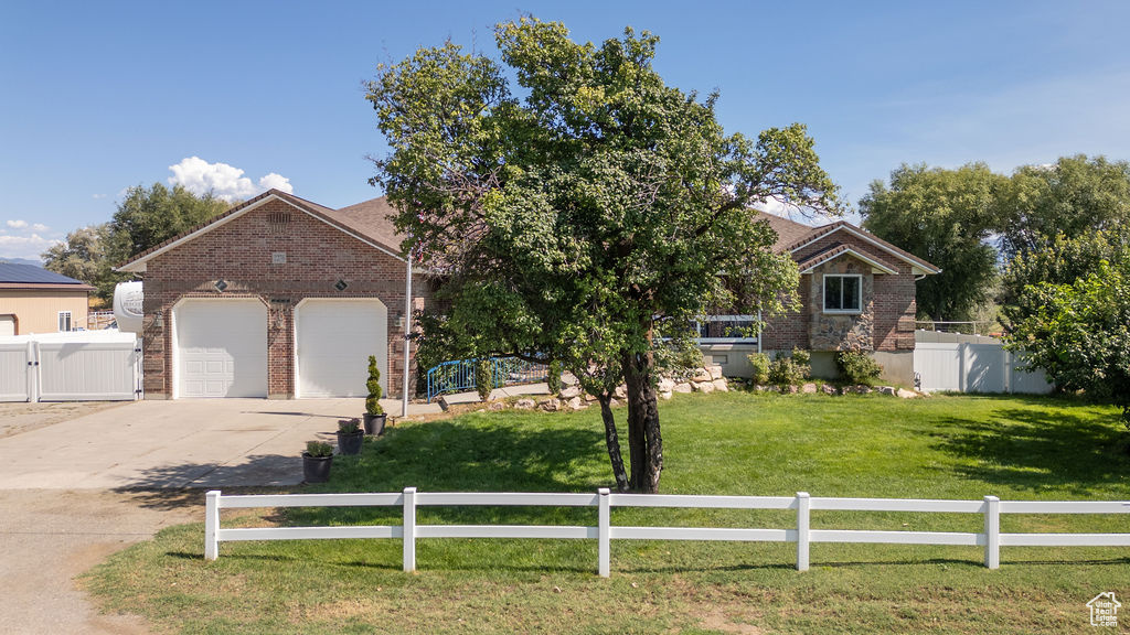 2276 N 4500 W