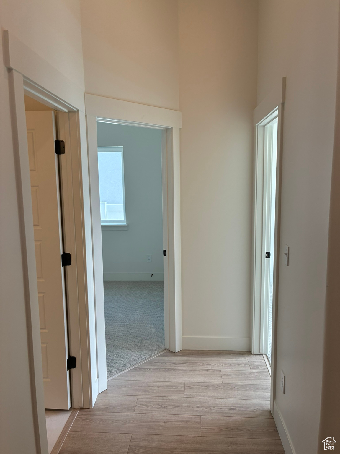 1573 E LYNX LN