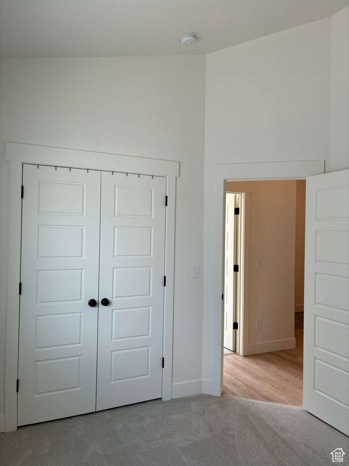1573 E LYNX LN