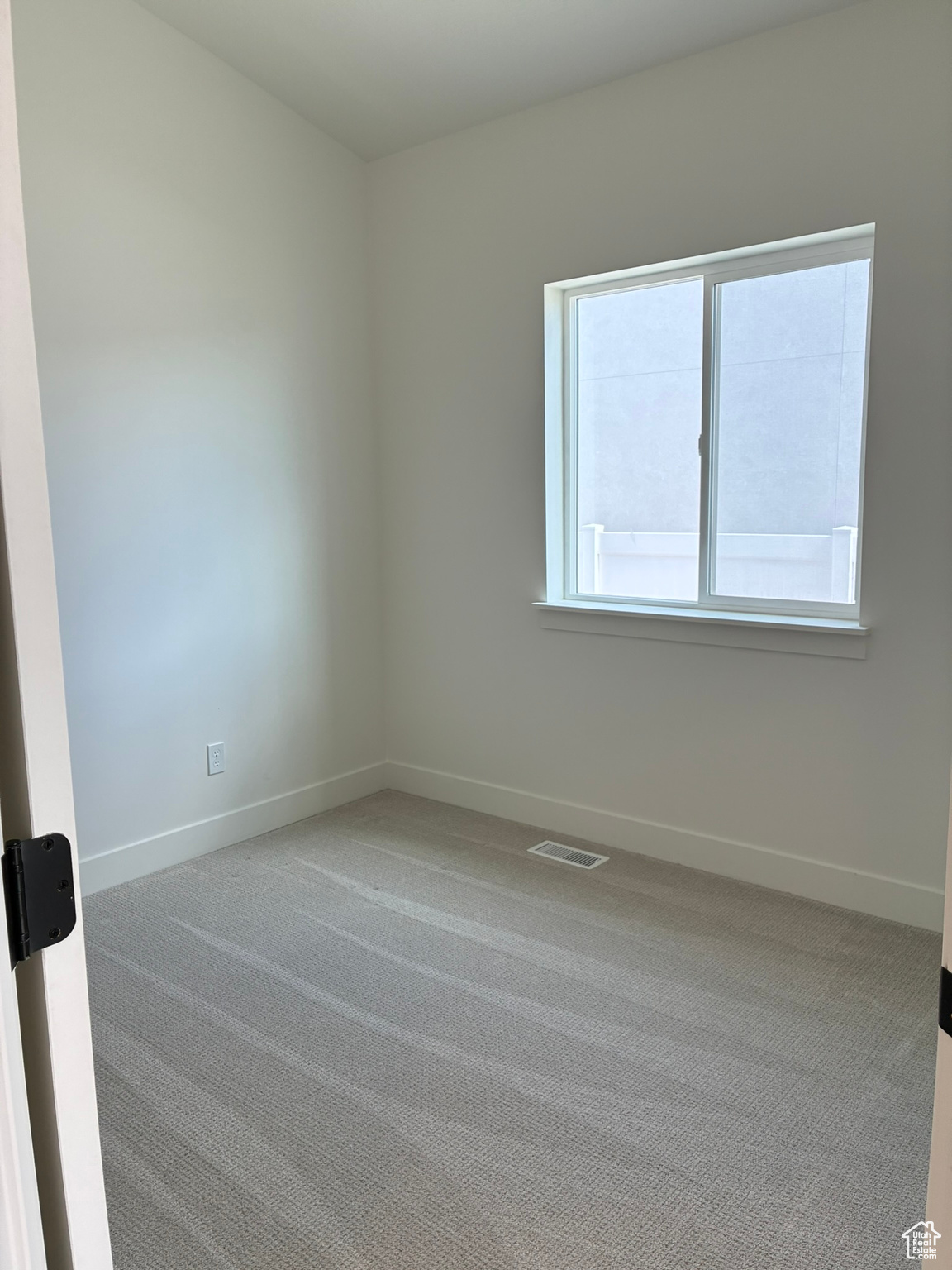 1573 E LYNX LN