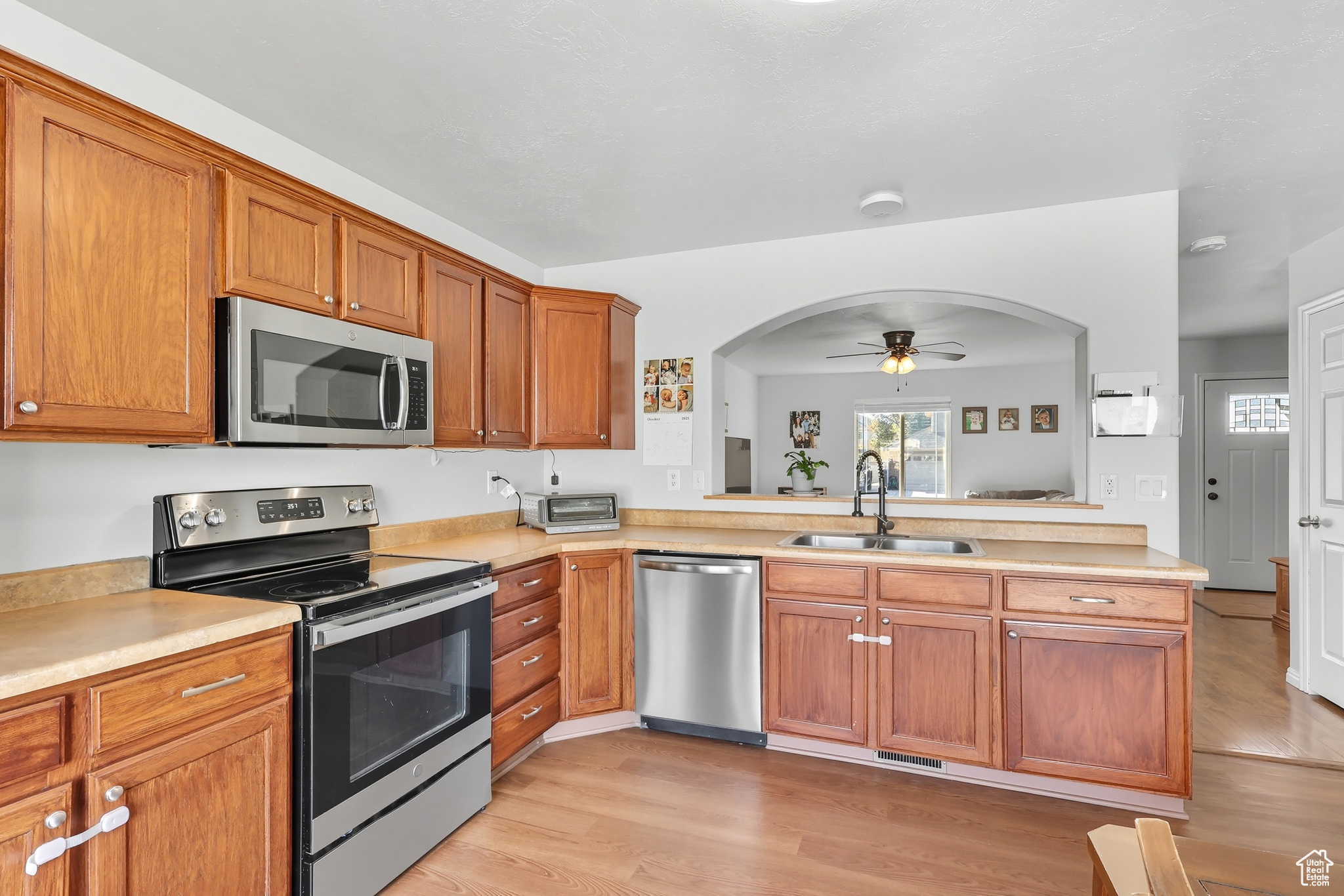 691 TRAIL CIR