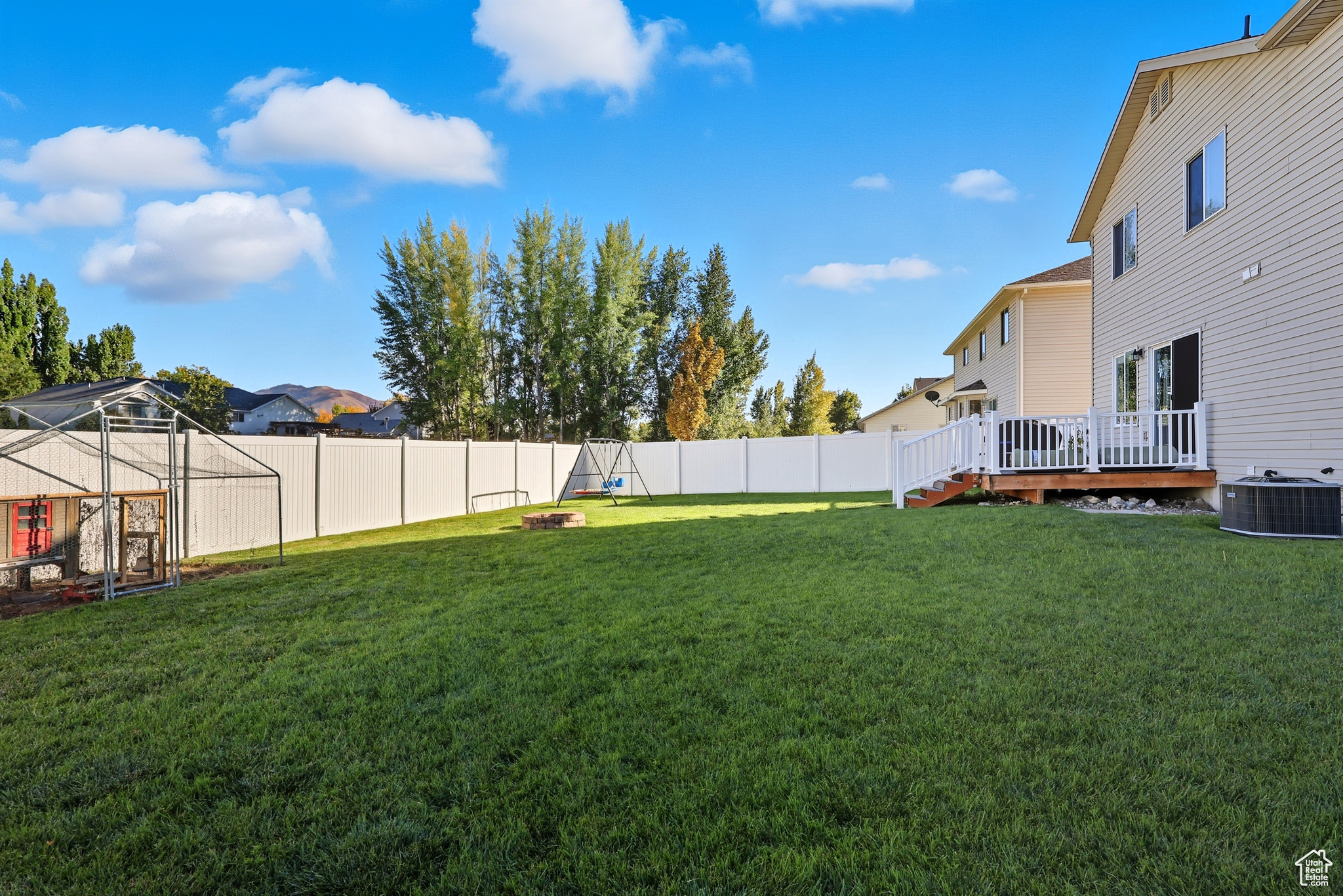 691 TRAIL CIR