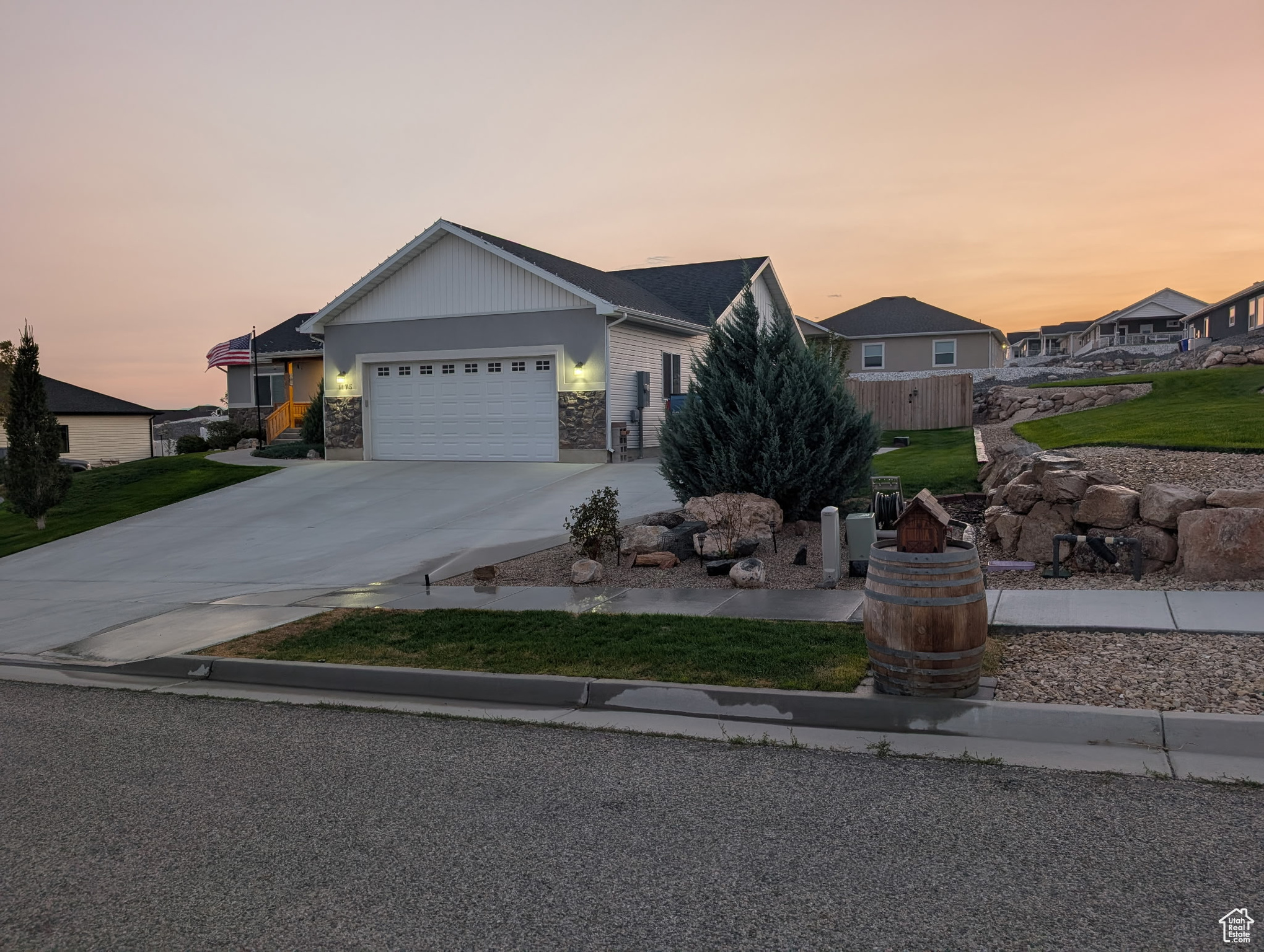 1175 N 2650 W