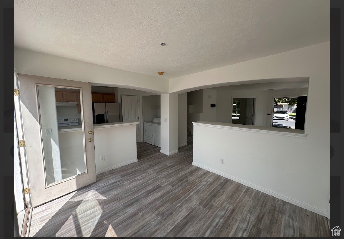1129 W 1390 S