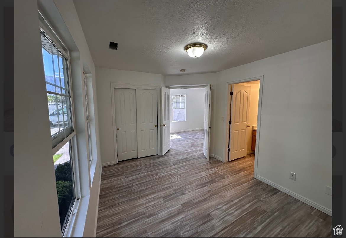 1129 W 1390 S