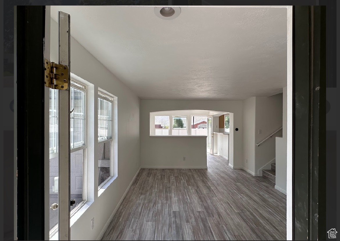 1129 W 1390 S