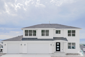 1858 N 515 W