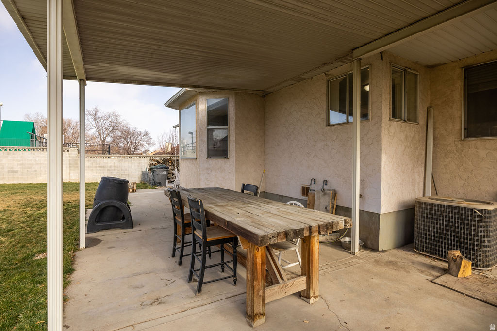 9766 S PENDLETON WAY