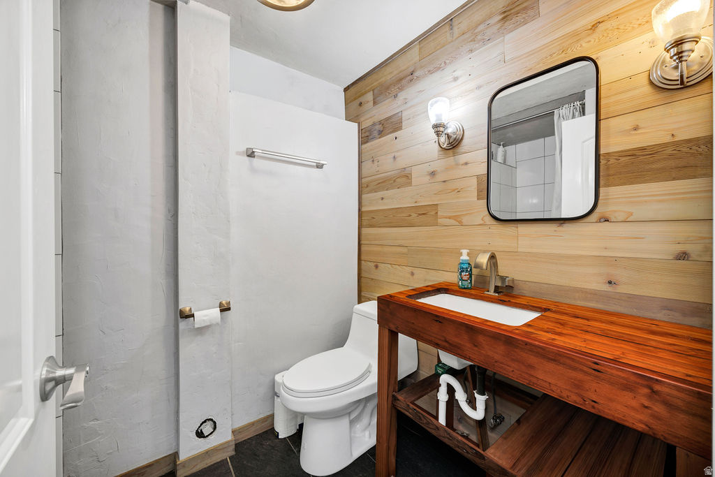 9766 S PENDLETON WAY