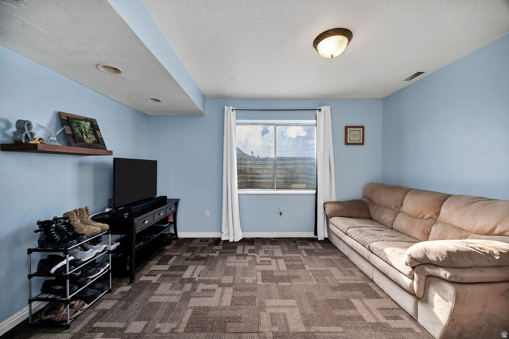 9766 S PENDLETON WAY