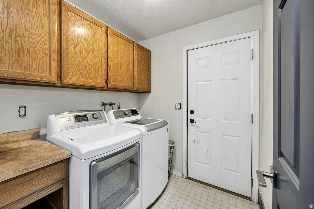 9766 S PENDLETON WAY