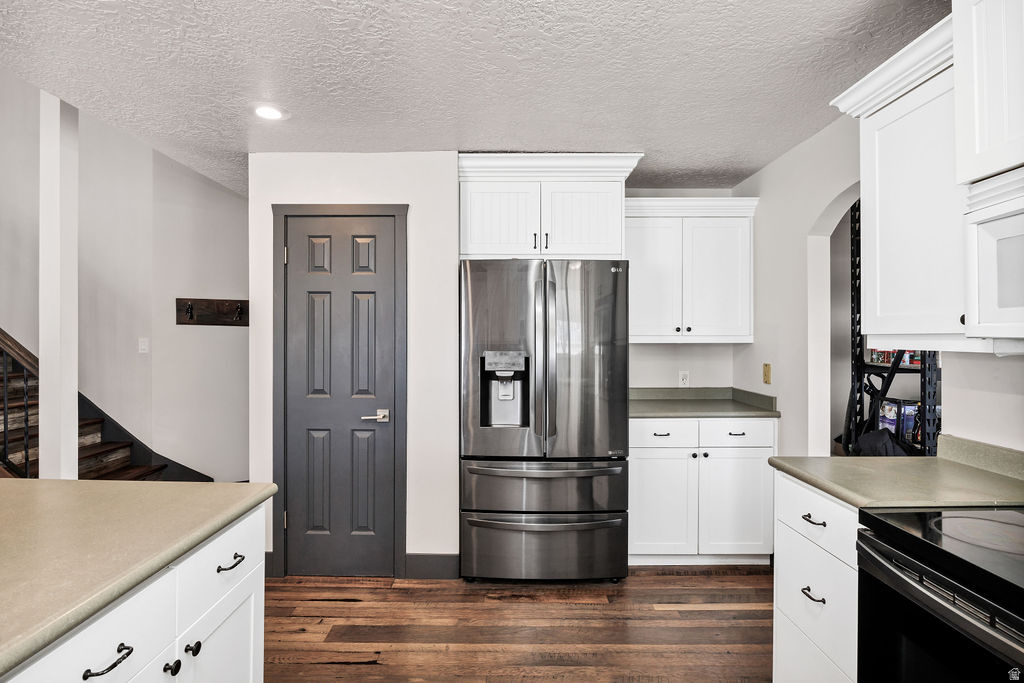 9766 S PENDLETON WAY