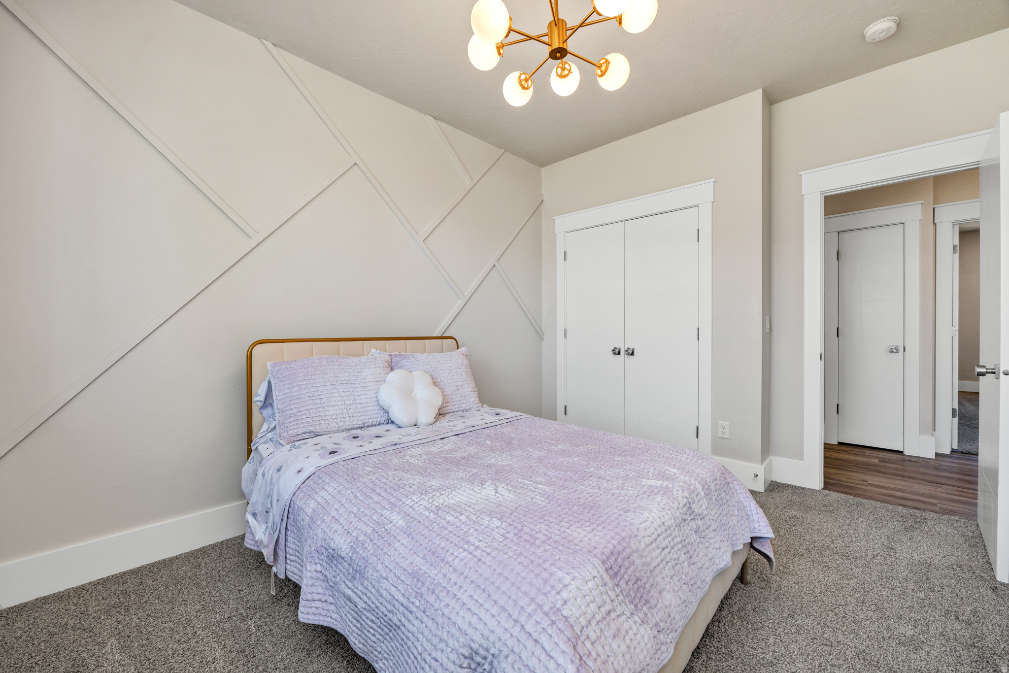 4009 S COTTONWOODS COURT