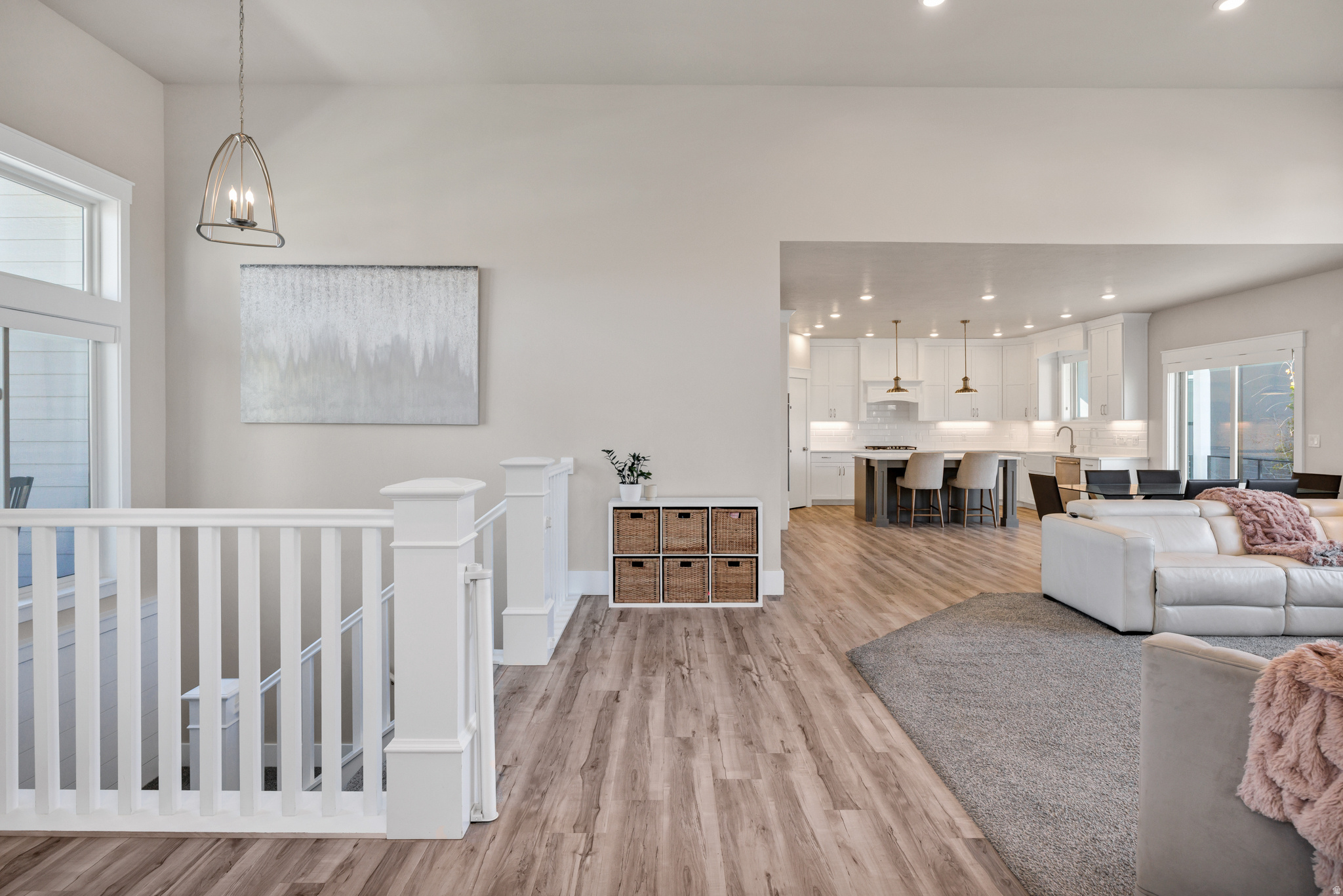 4009 S COTTONWOODS COURT