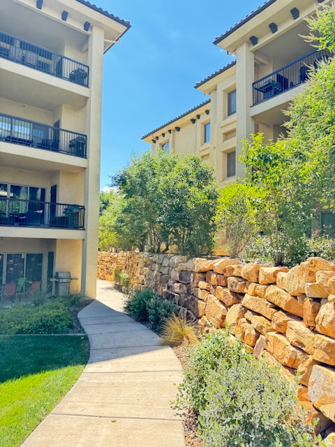 1111 S GAP CANYON PKWY #W108