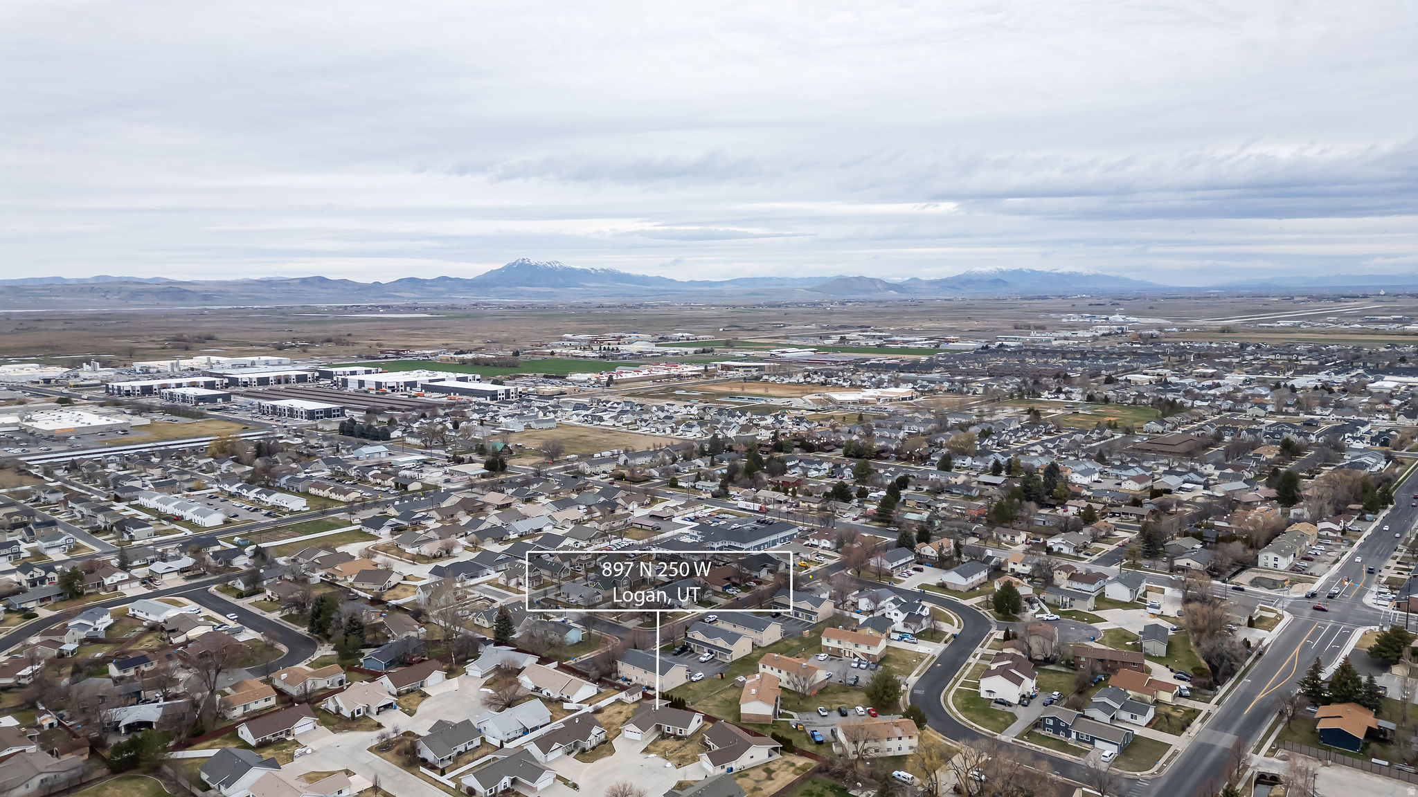 897 N 250 W