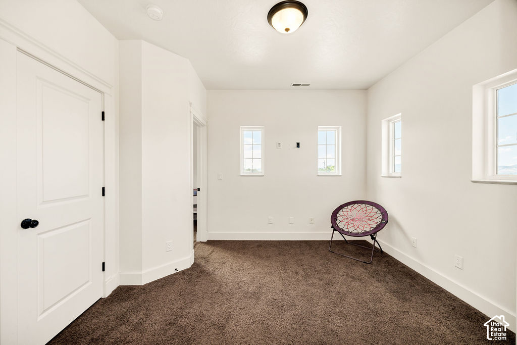 2307 MAPLE LEAF DR