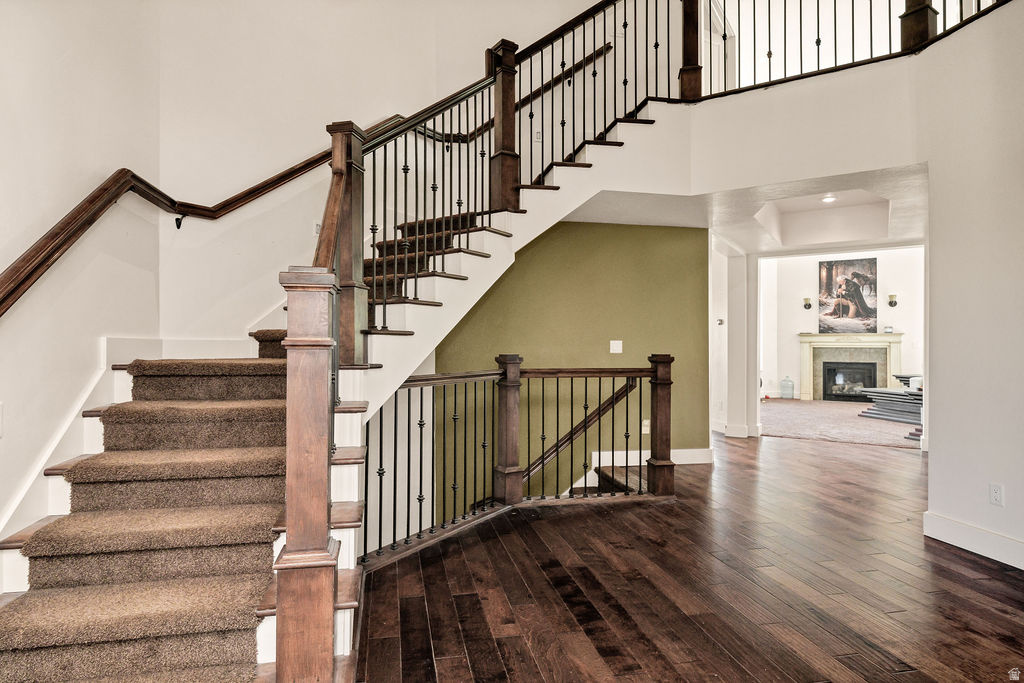2307 MAPLE LEAF DR