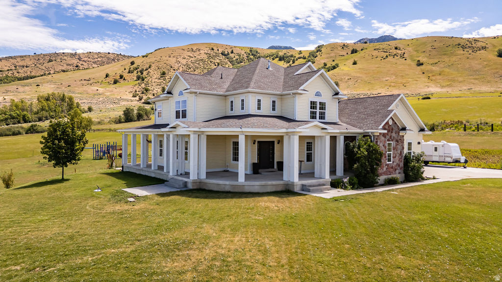 2307 MAPLE LEAF DR