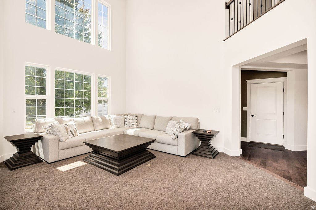 2307 MAPLE LEAF DR