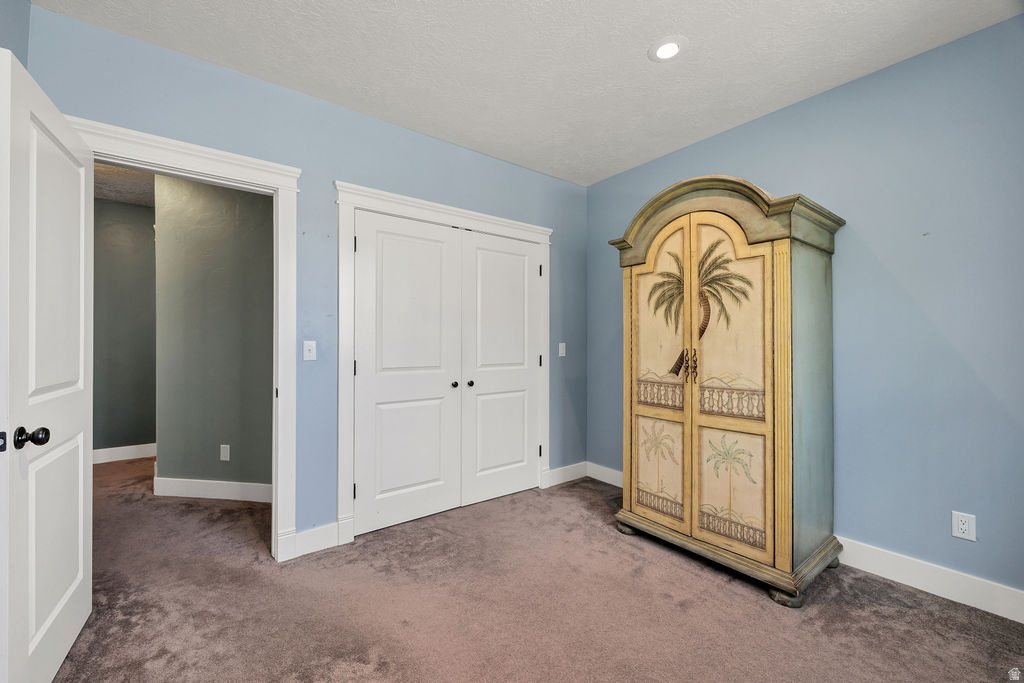 2307 MAPLE LEAF DR