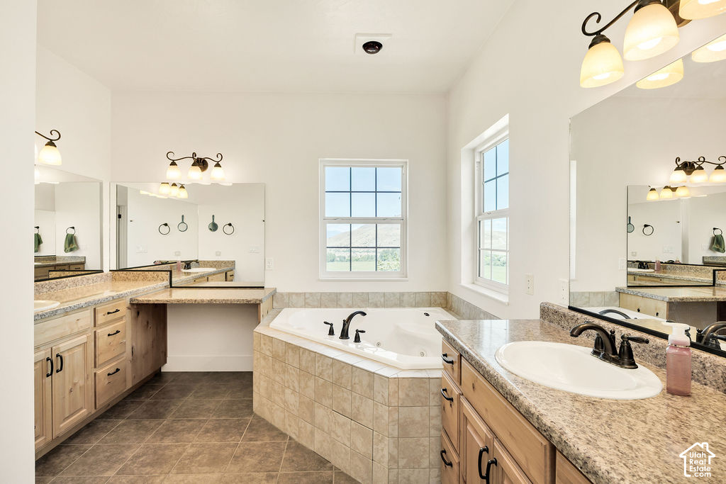 2307 MAPLE LEAF DR