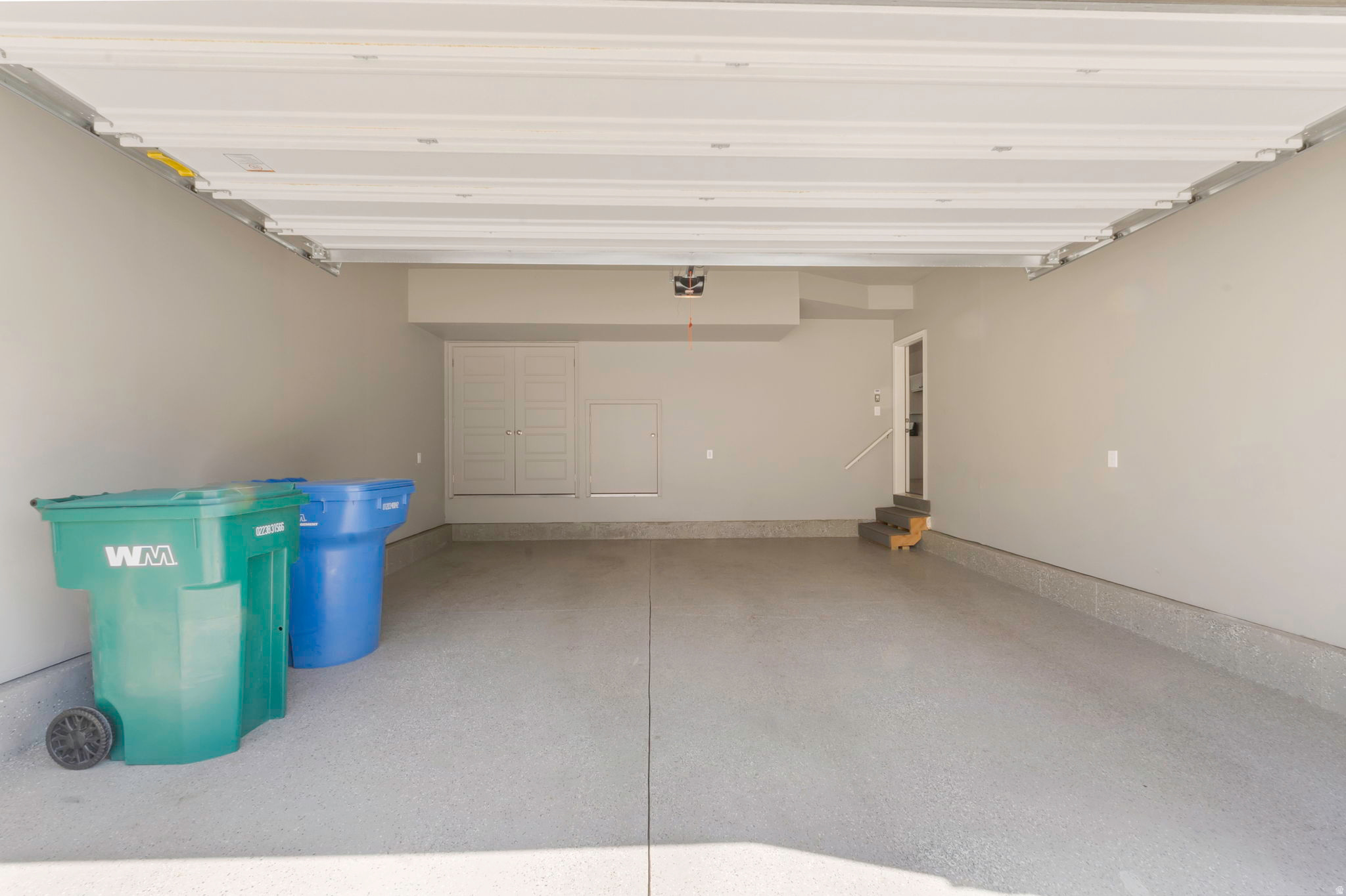3747 W DREXLER DR