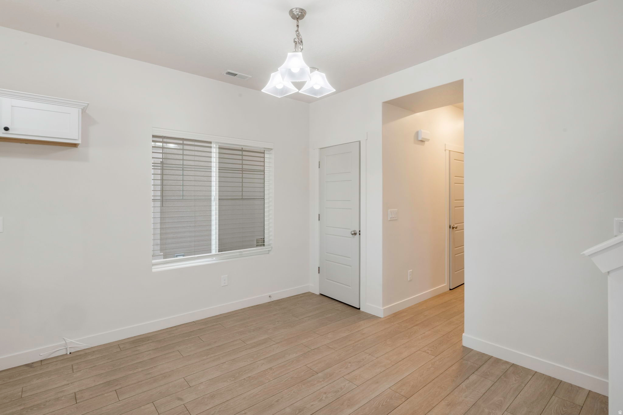 3747 W DREXLER DR