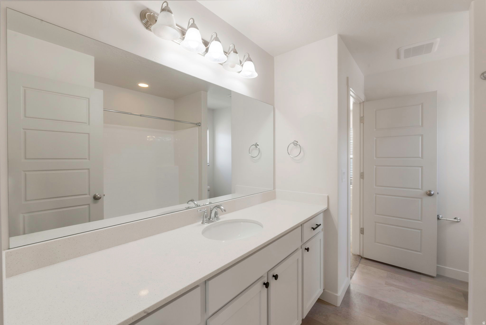 3747 W DREXLER DR