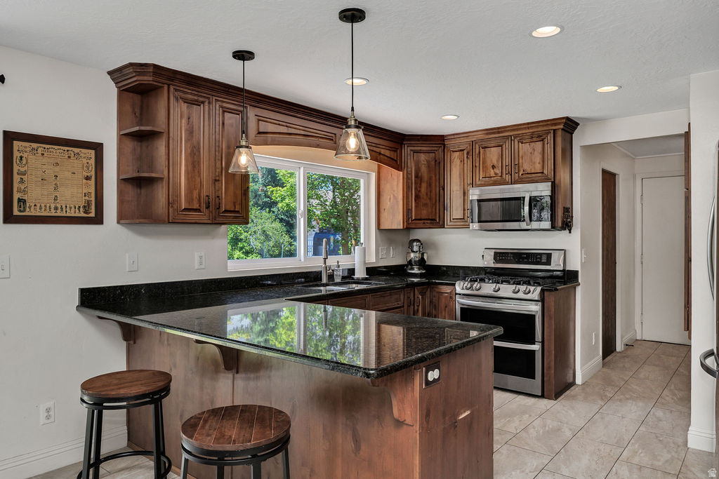 373 E SPRING CREEK RD