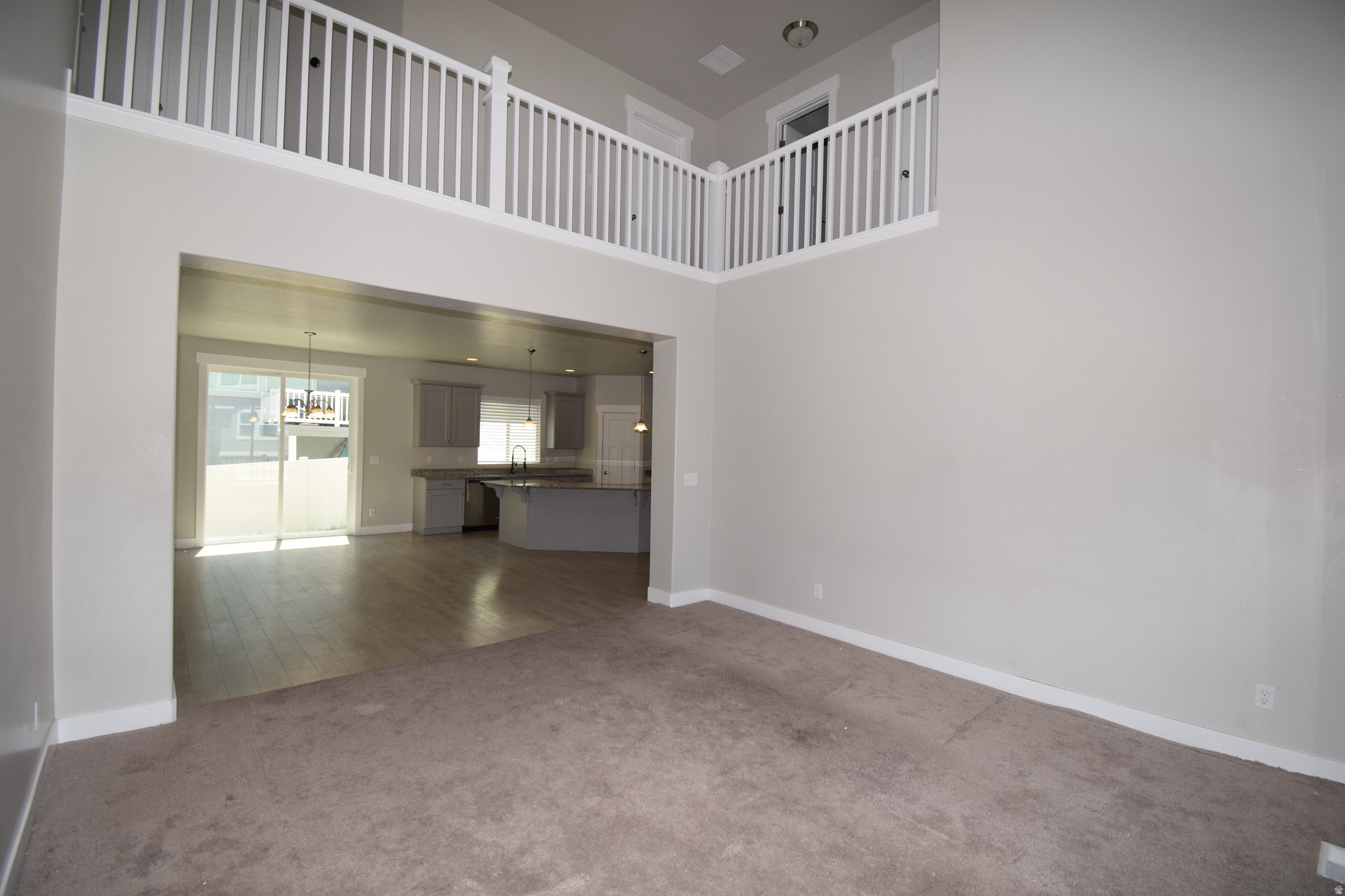 4929 W RED RUBY LN