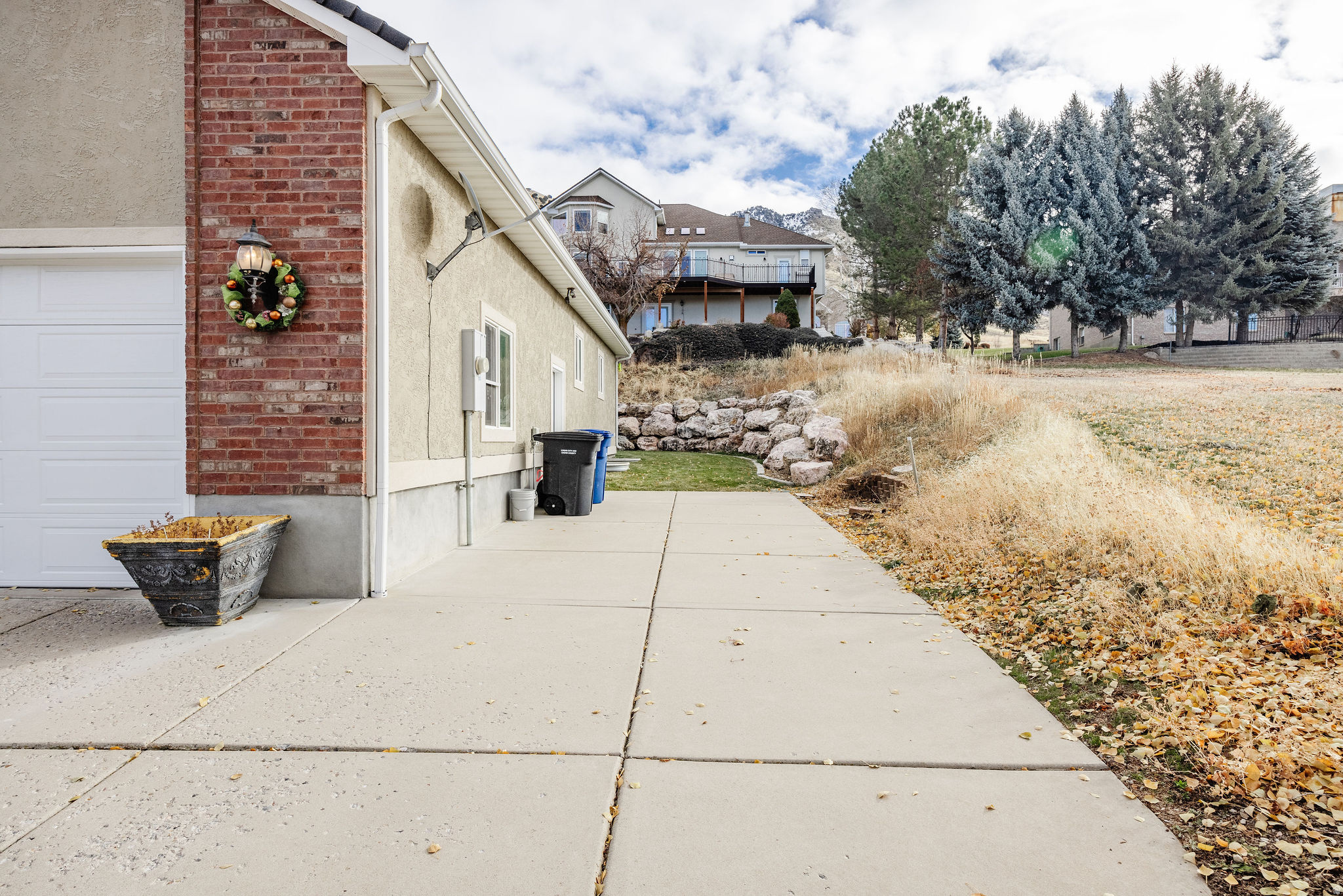240 BUGLE WAY