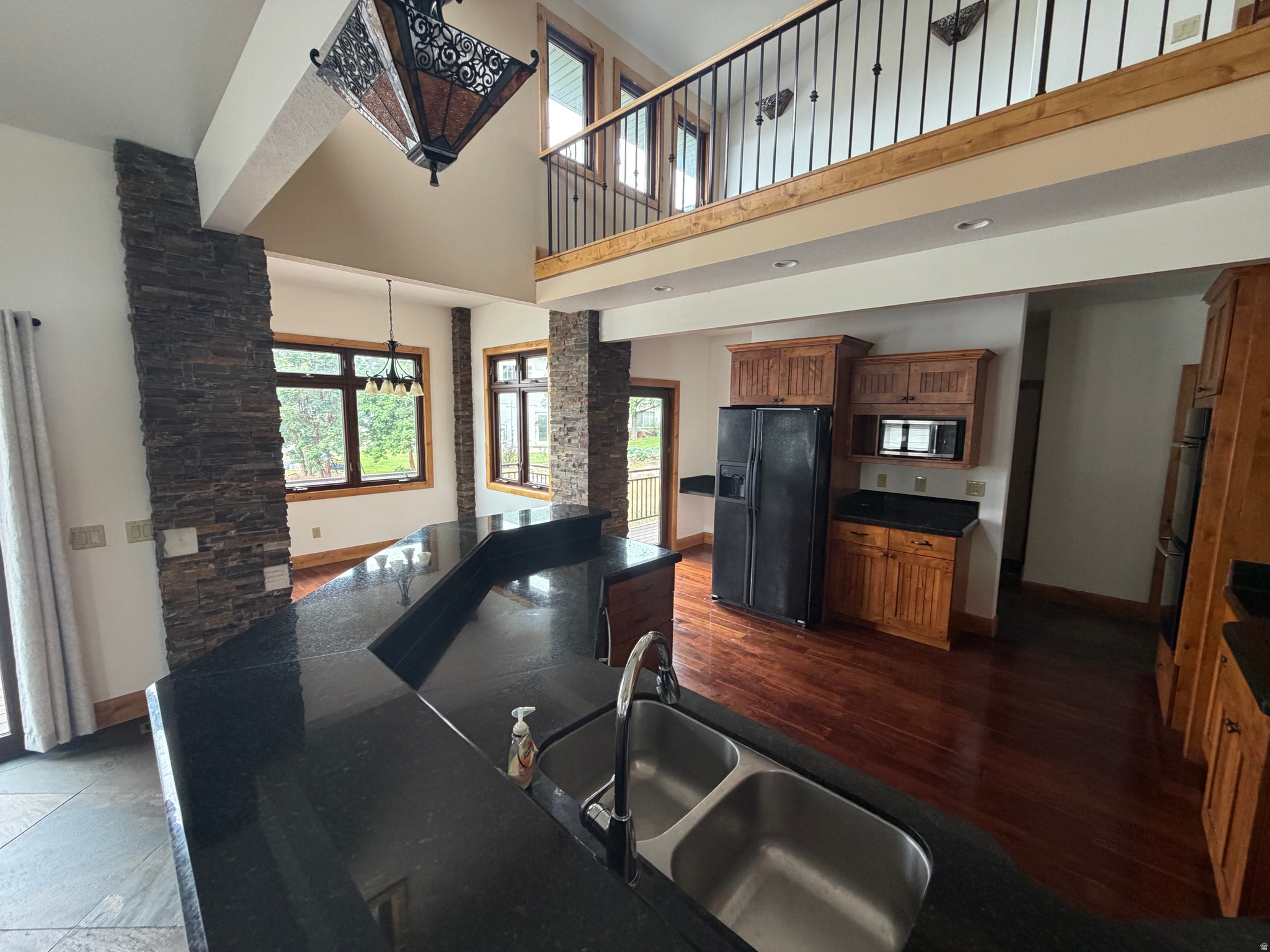 1567 ASPEN DR