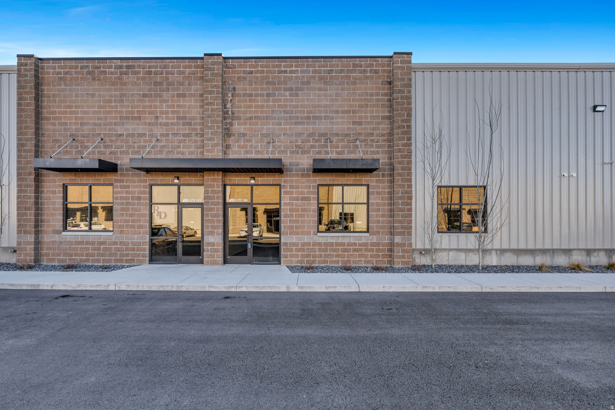 695 W 1700 BUILDING 21-105