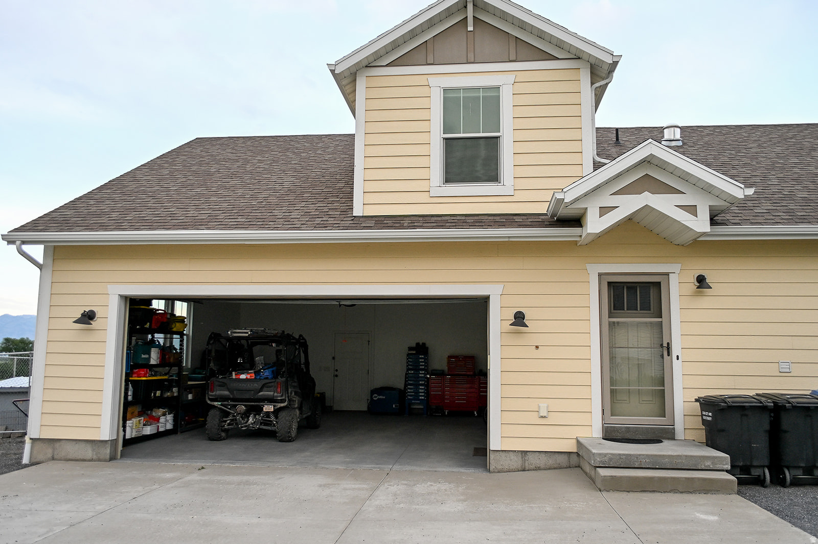 261 E 600 S
