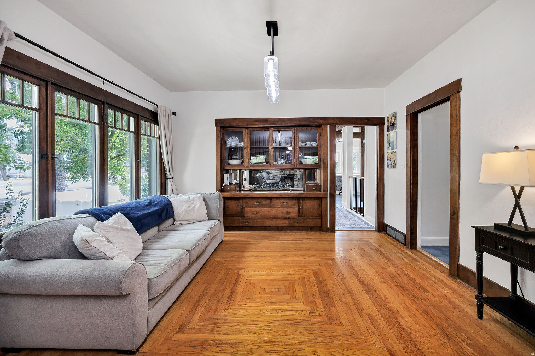297 N MAIN ST