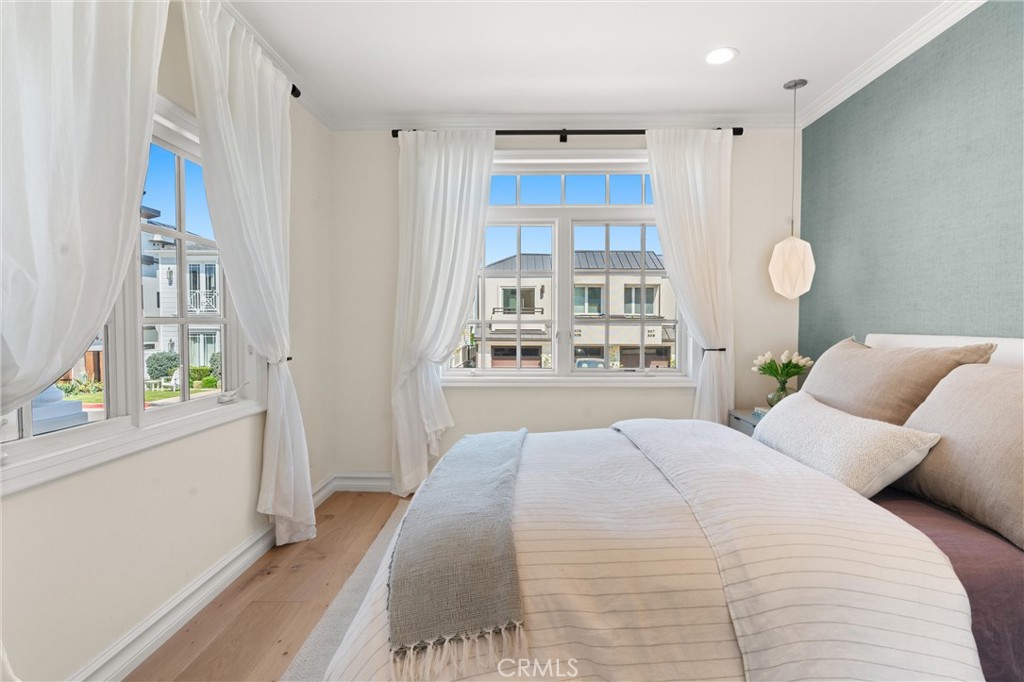 302 Carnation Avenue