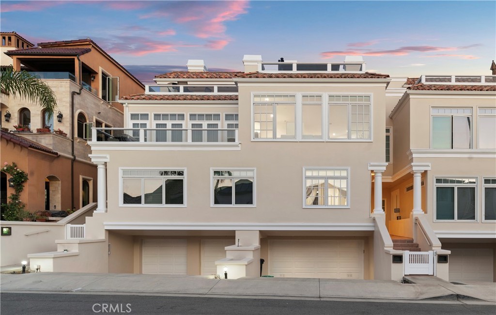 302 Carnation Avenue